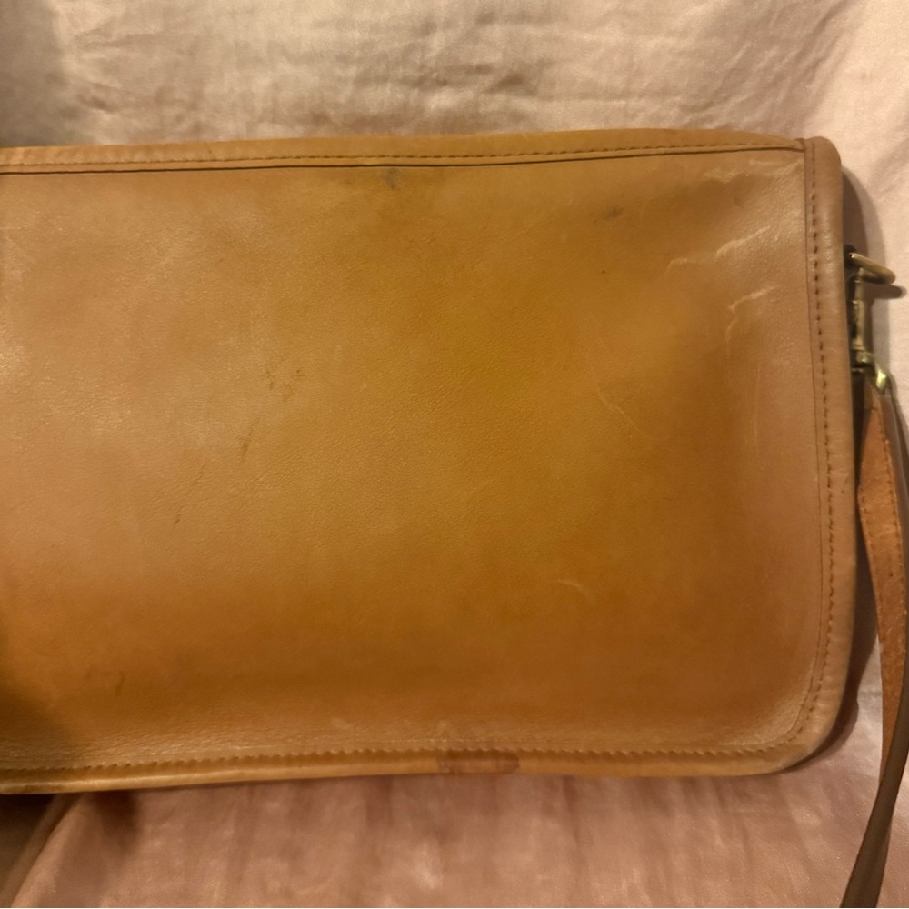 Coach Vintage Basic Bag 9455 – British Tan / Pre-owned with signs of use - Picture 5 of 11